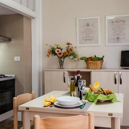 Emanuel Apartamento Diano Marina