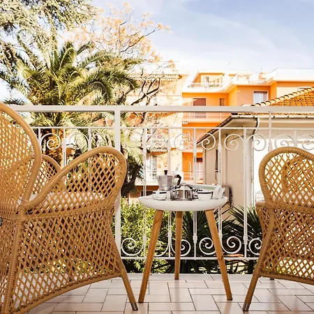 Emanuel Apartamento Diano Marina