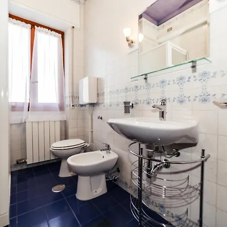 Emanuel Apartamento *