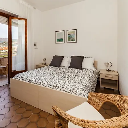 Appartamento Emanuel Diano Marina