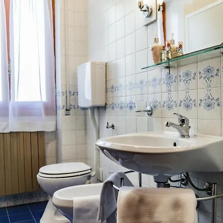 アパート Emanuel ディアーノ・マリーナ