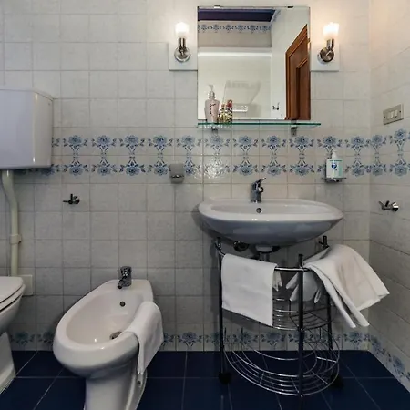 Emanuel Апартаменты *